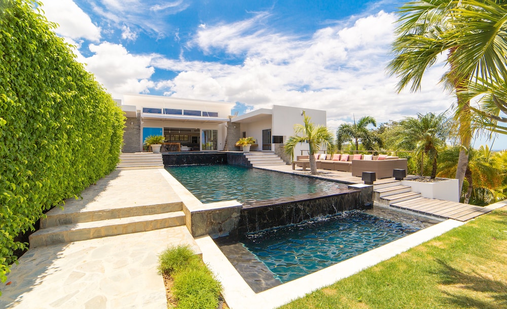 Villas Agua Dulce