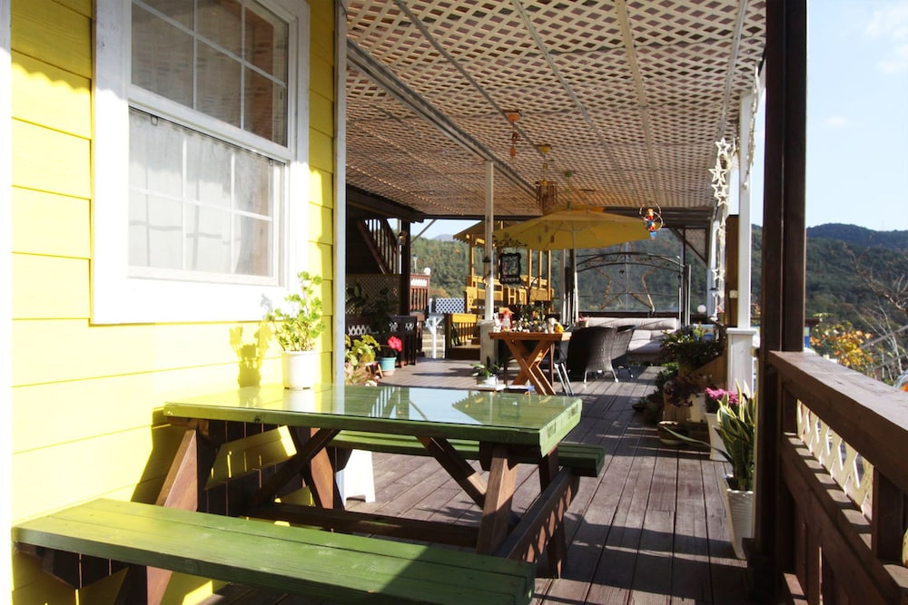 Yellowstar Pension