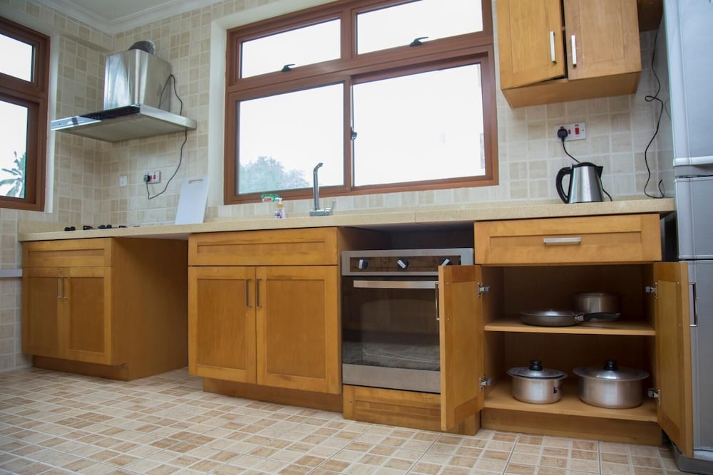 Baobab Hotel Apartment By Zakinn