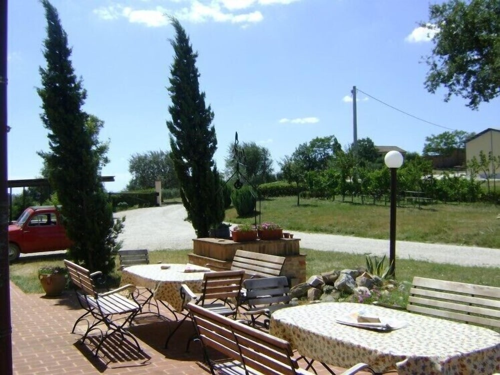 Country House 'La Tana della Lepre' view 4