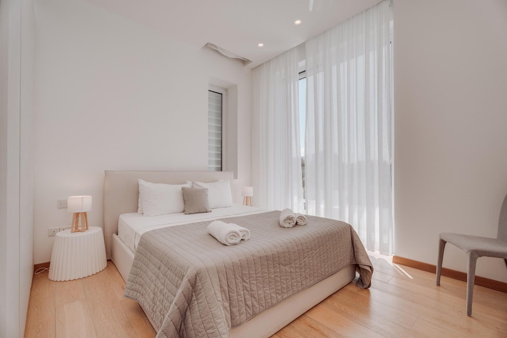 Blue Waves Protaras Beachfront Villa 3