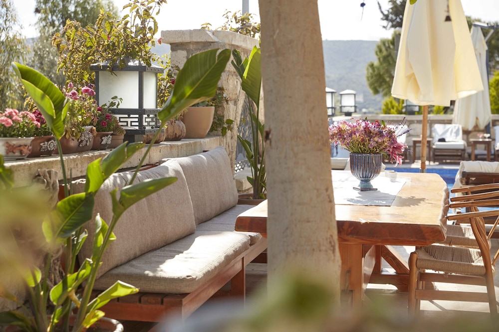 AlaBora Otel - Alaçatı - Image 31