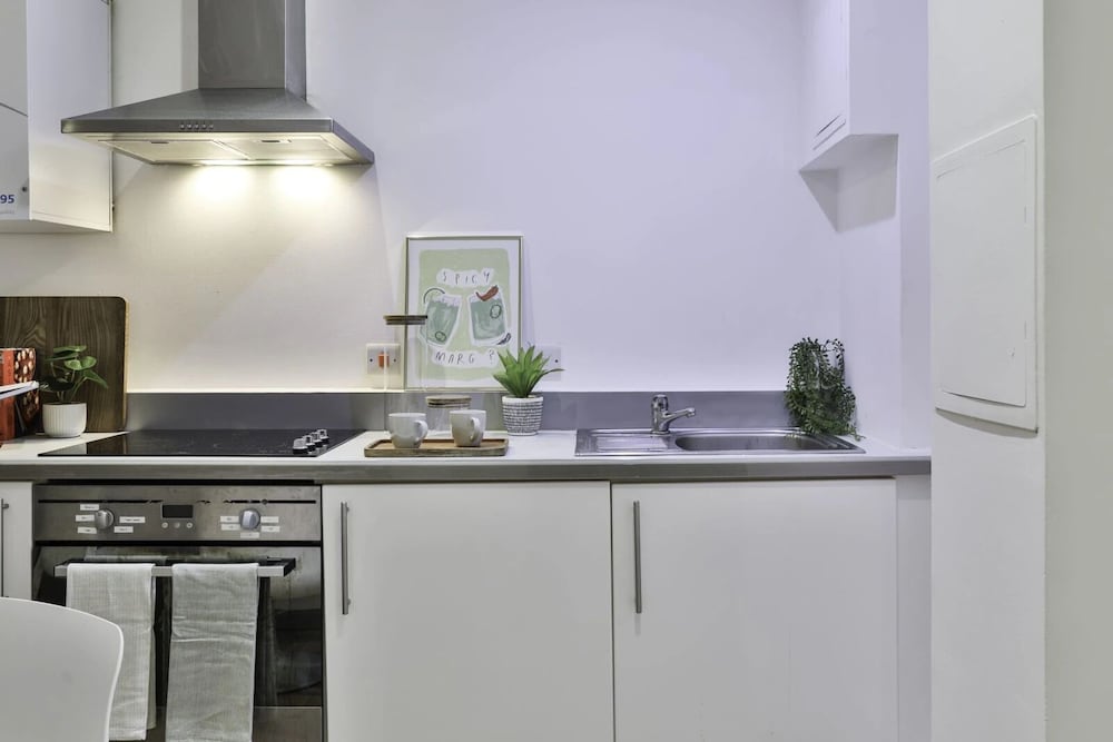 Student Only Picturehouse Apartments