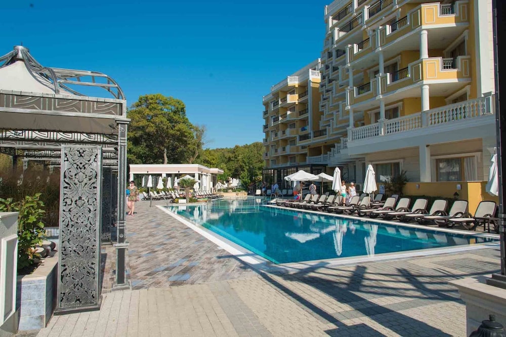 Marina Sands Bijou Boutique - Excellent Choice for Travelers Visiting Obzor 2-4p view 3