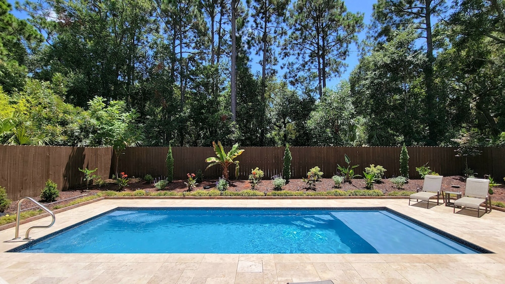 The Pelican House by Tybee Vacation Rentals