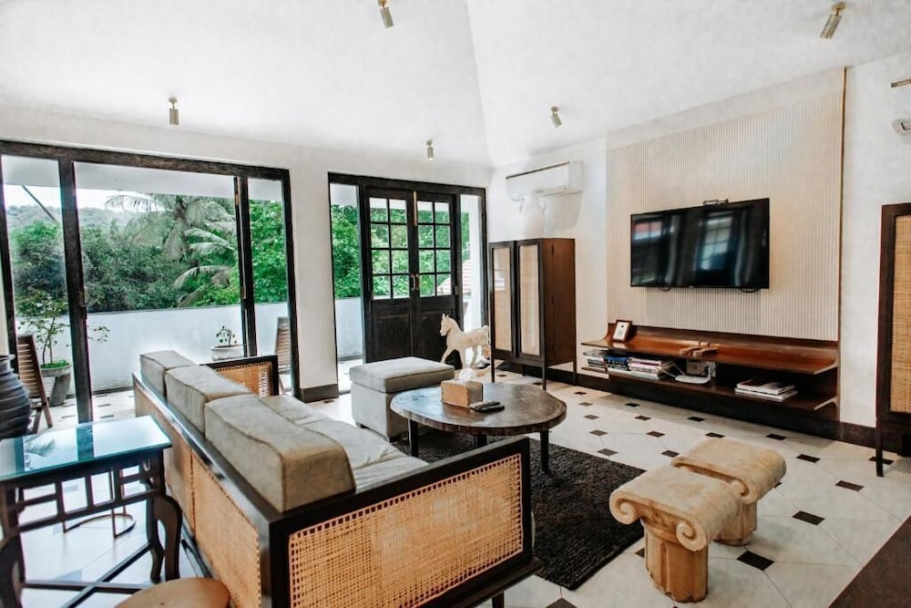 Viraam Estate by RÊVE Escapes - Premium 4 BHK Villa Near Anjuna Beach