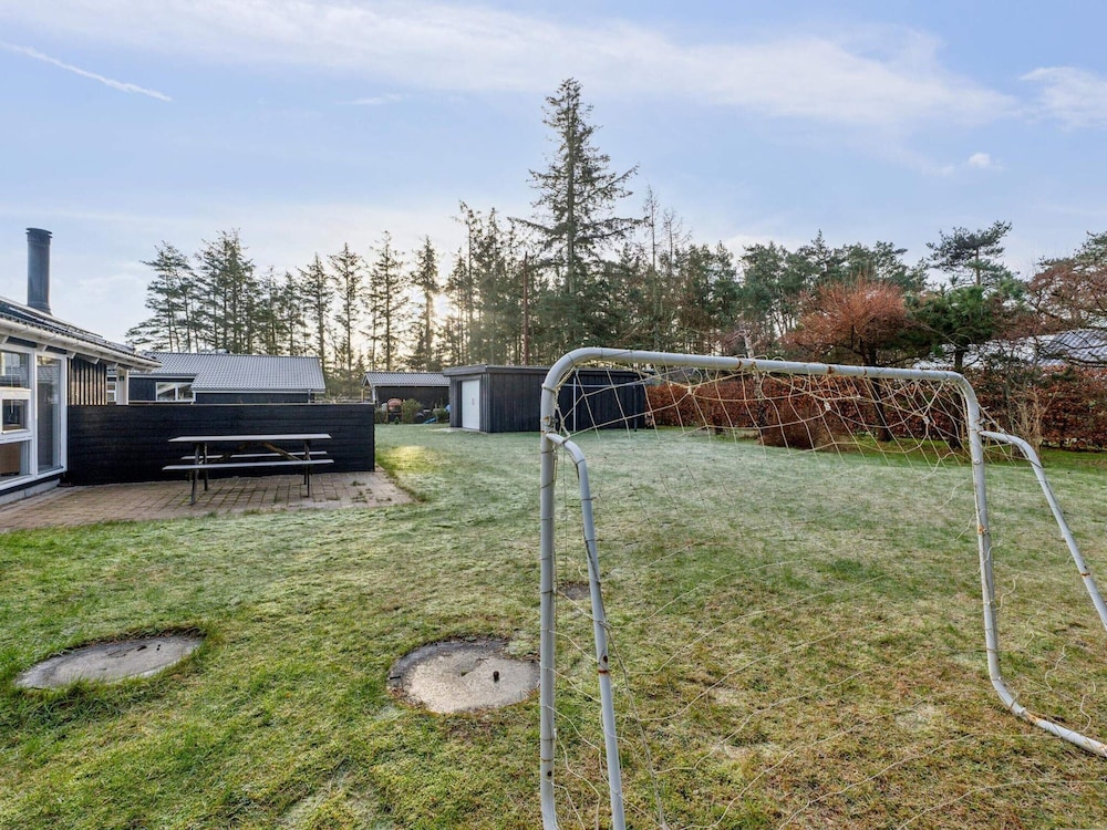 5 Star Holiday Home in Hals