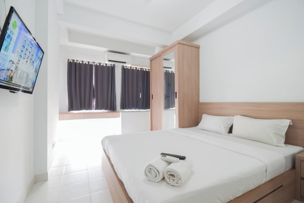 Studio Patraland Urbano Apartment
