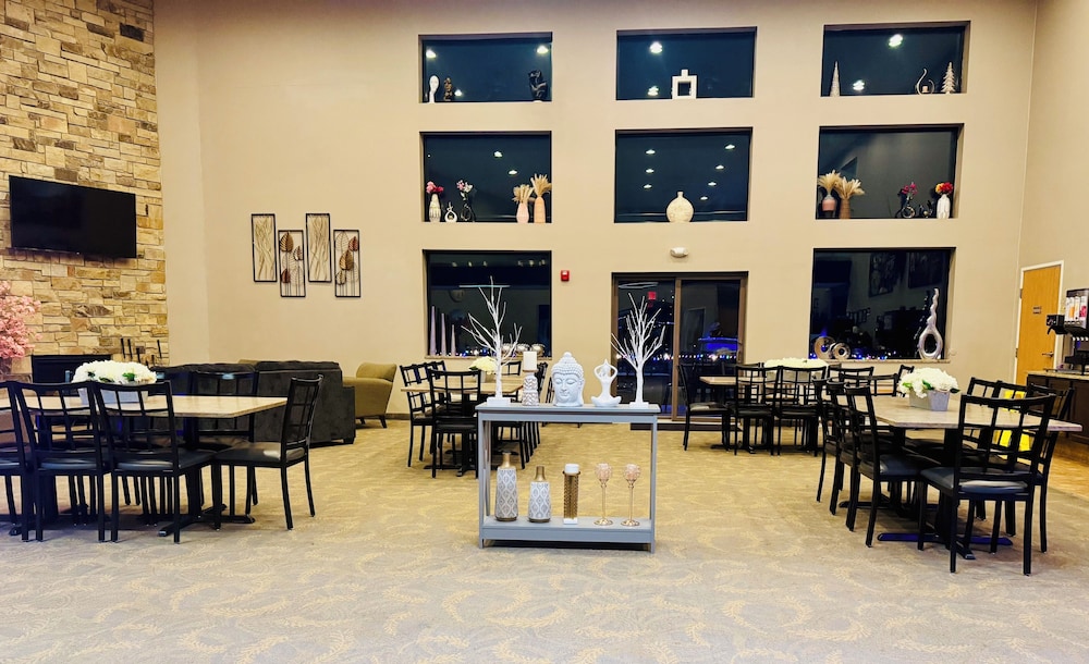 Qube Hotel