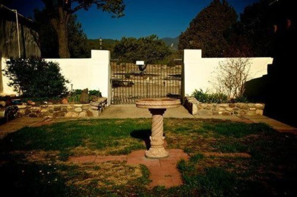 Casa del Gavilan Historic Inn