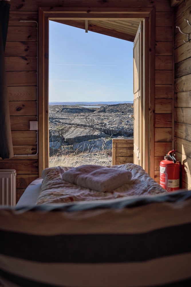 Hlid Huts view 5