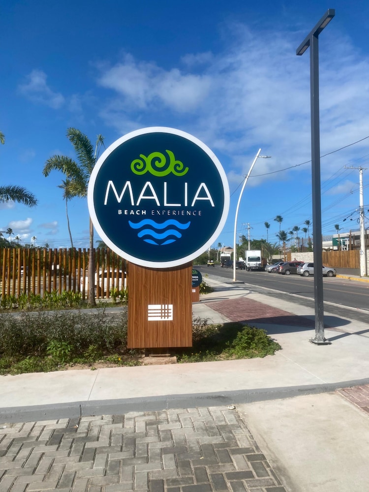 Flat térreo com varanda 05D Malia byLP