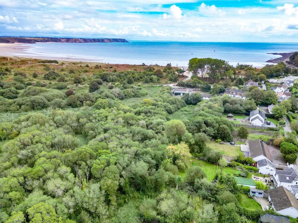 Marshmallow - 2 Bedroom Cottage - Oxwich