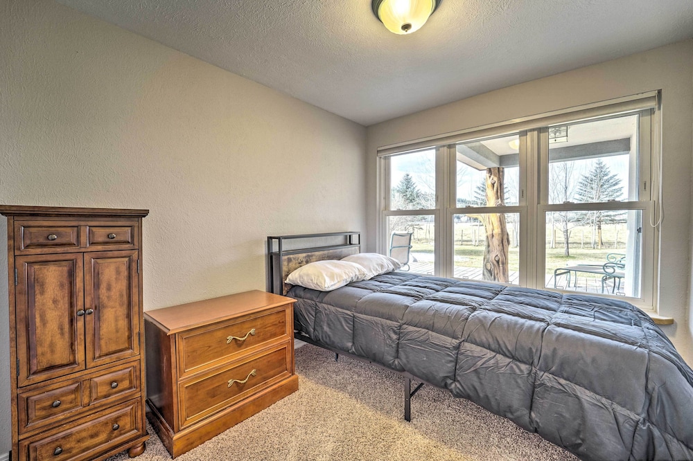 Dolores Ranch Cabin w/ Hot Tub & 1-acre Yard! view 4