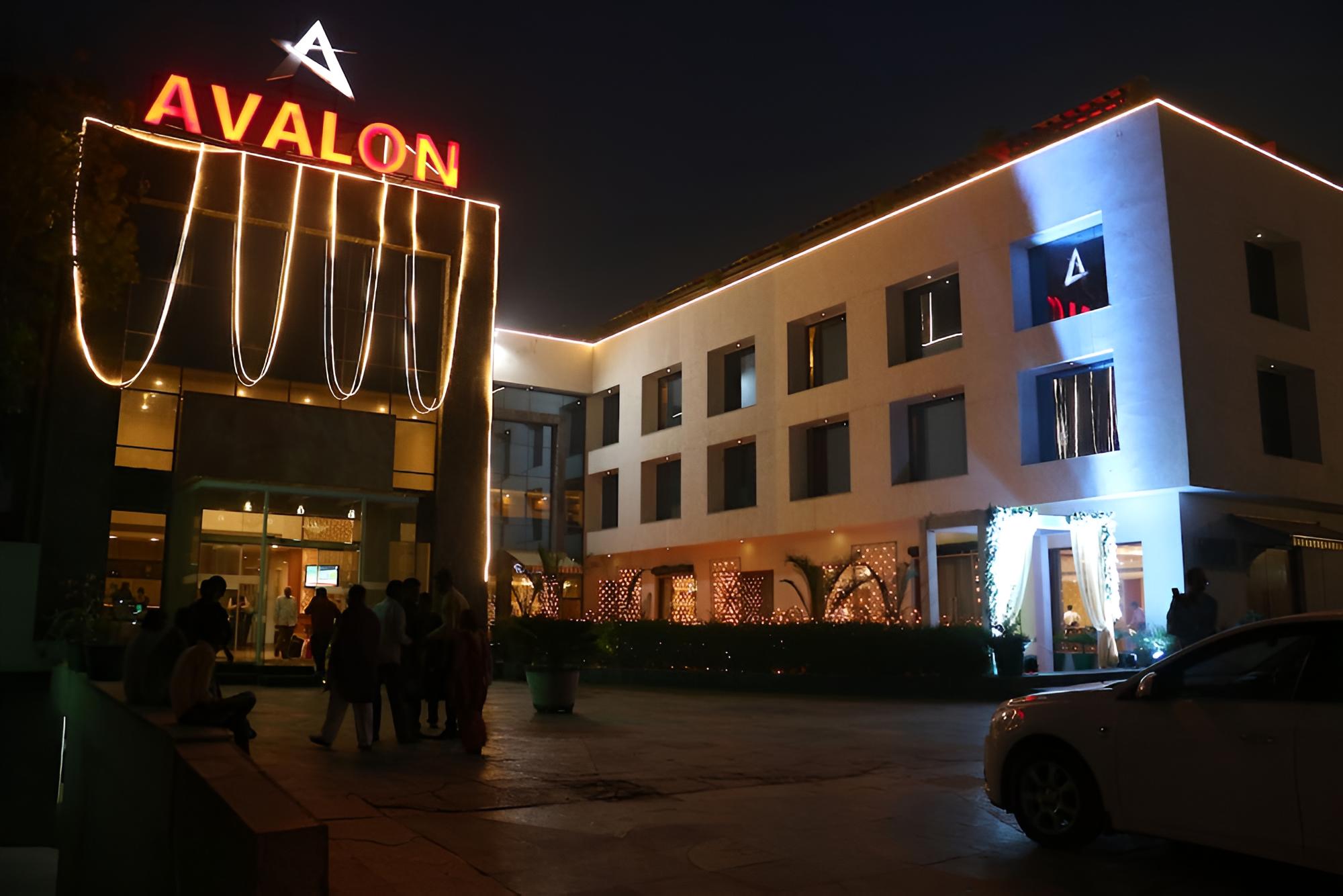 Avalon Hotel & Banquets