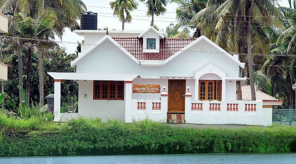 Namasthe Ayurveda and Yoga Retreat