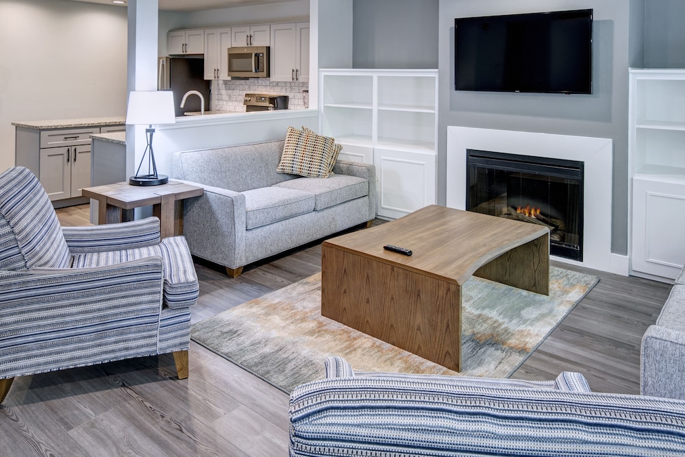 Pocono Mountain Villas MOD Collection by Sonesta