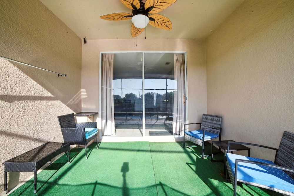 Family Retreat With Private Pool Near Disney! 3 Bedroom Residence
