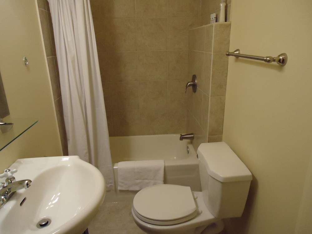 Bond Guest House, photo 12
