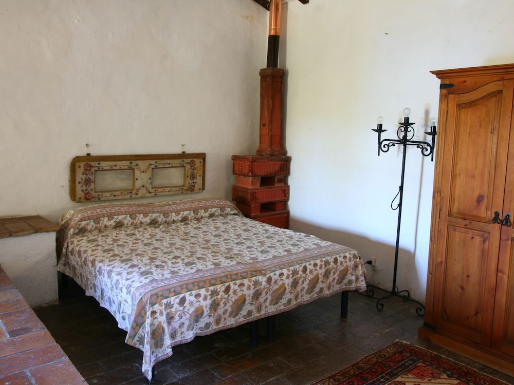 Mansion in Magione Near Zocco Beach