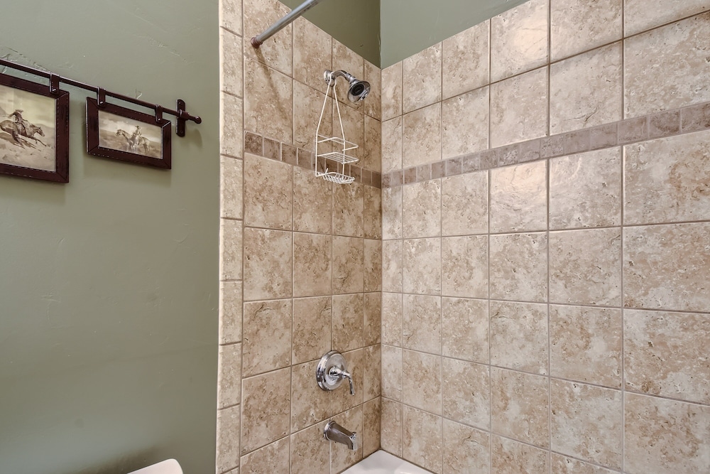 Summit County Vacations - 42 Burgundy 4br 3.5ba 4 Bedroom Townhouse by RedAwning - Property Image 10