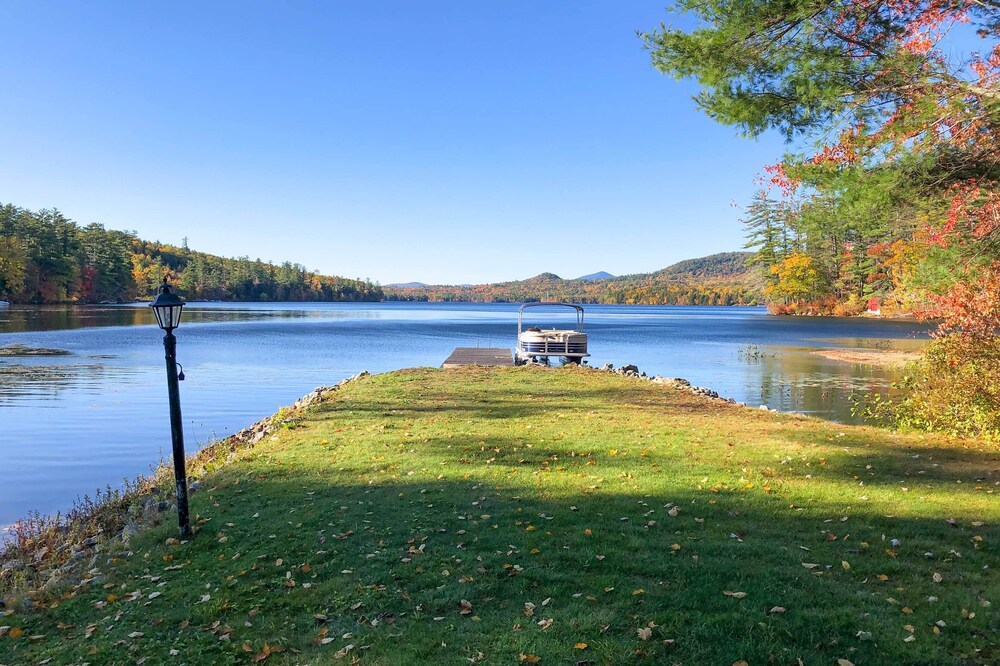 Lakefront Escape w/ Deck & Kayaks in Lovell!