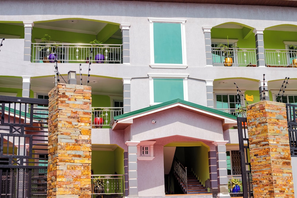 De GraceManuel Terrace