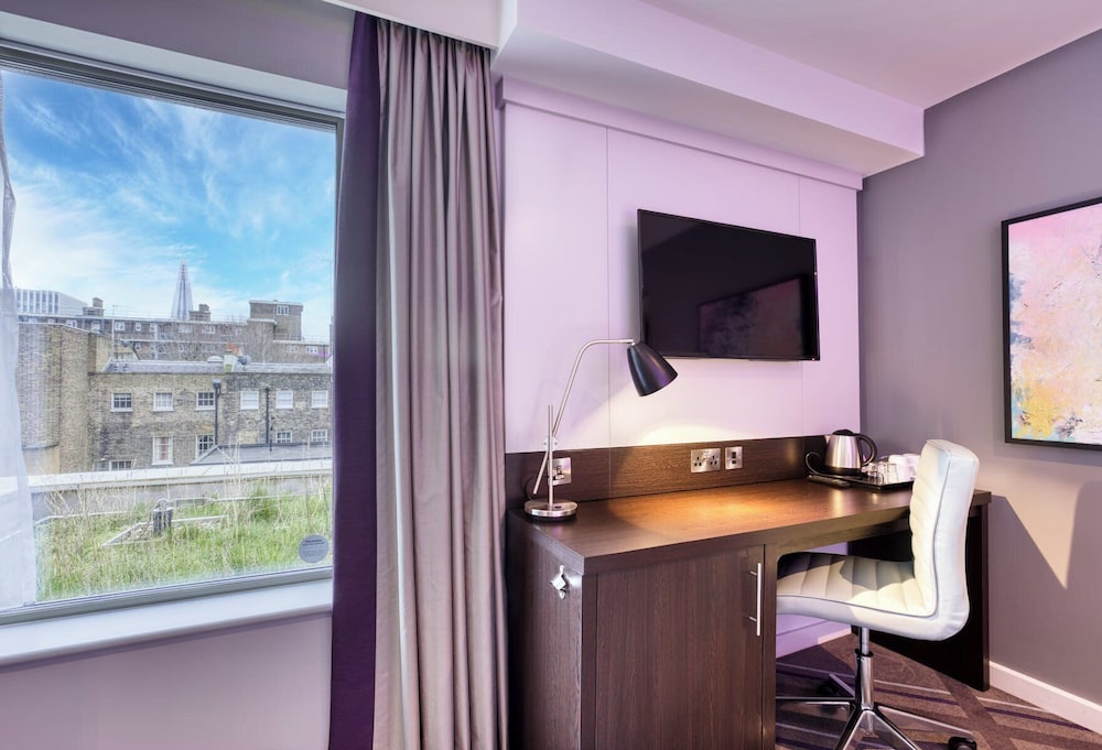 Premier Inn London Ealing