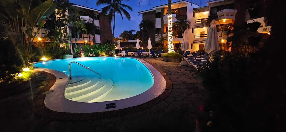 Velvet Sky Residence