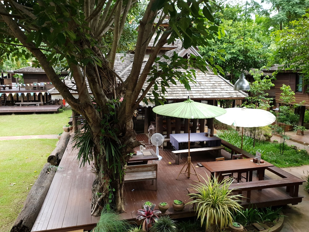Lanna Ricebarn