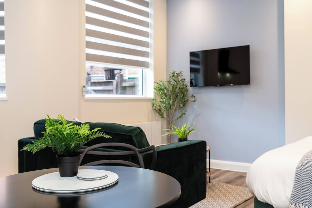 Harmony 4 - Cosy Studio Apt Near DMU & City Center