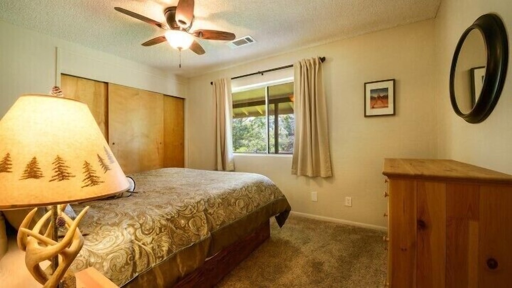 Scenic Wonders Blue Bird Ranch 3 Bd view 4