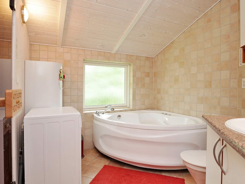 6 Person Holiday Home in Gilleleje-by Traum view 4