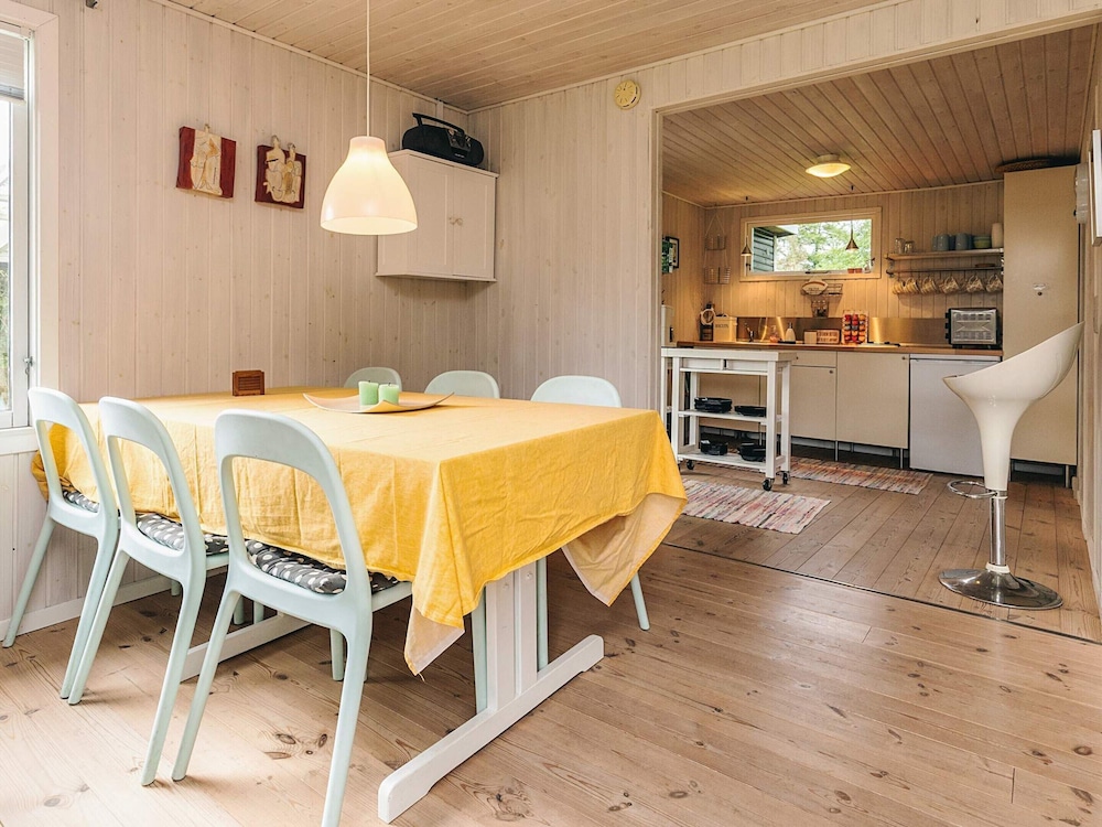6 Person Holiday Home in Hadsund