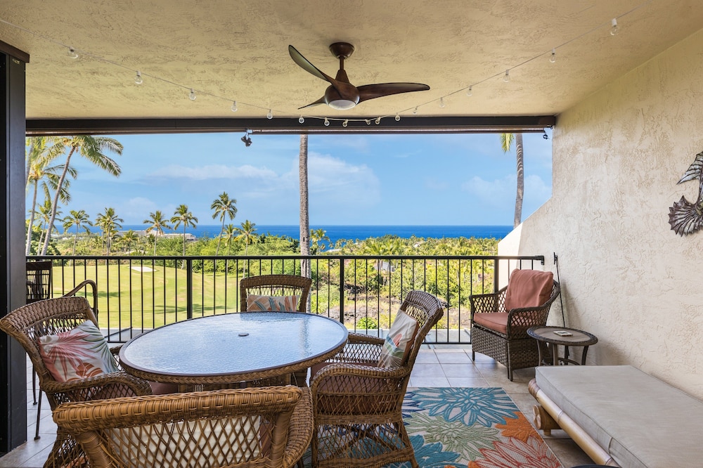 Country Club Villas #340 3 Bedroom Condo