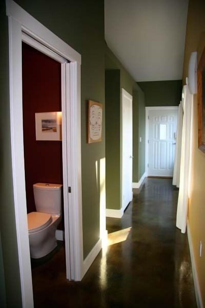 Crooked Tree Guest Suites