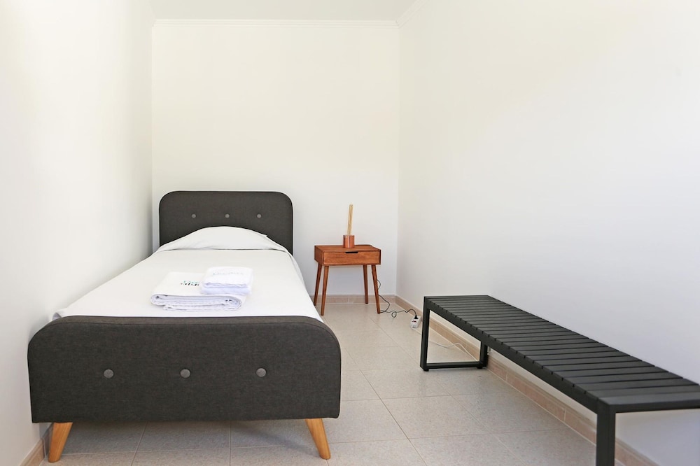 S 02 - 2 Bed Apartment in Quinta Silvestre