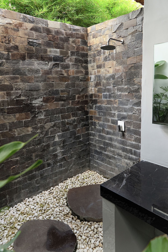 Villa Savaya Canggu Batu Bolong
