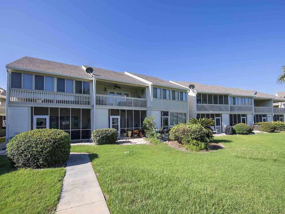 Hotel Misty Cove #118 - Image 1