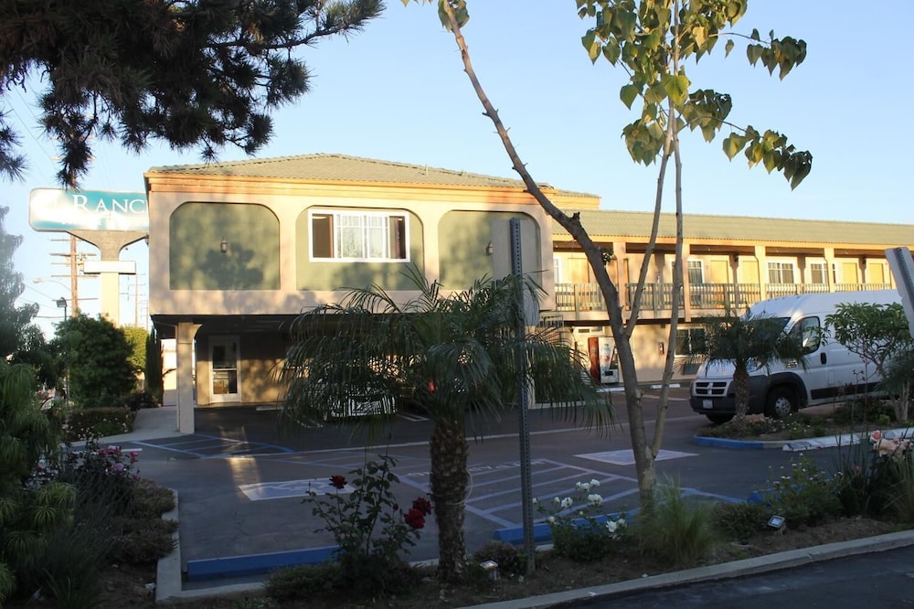 El Rancho Inn Hawthorne