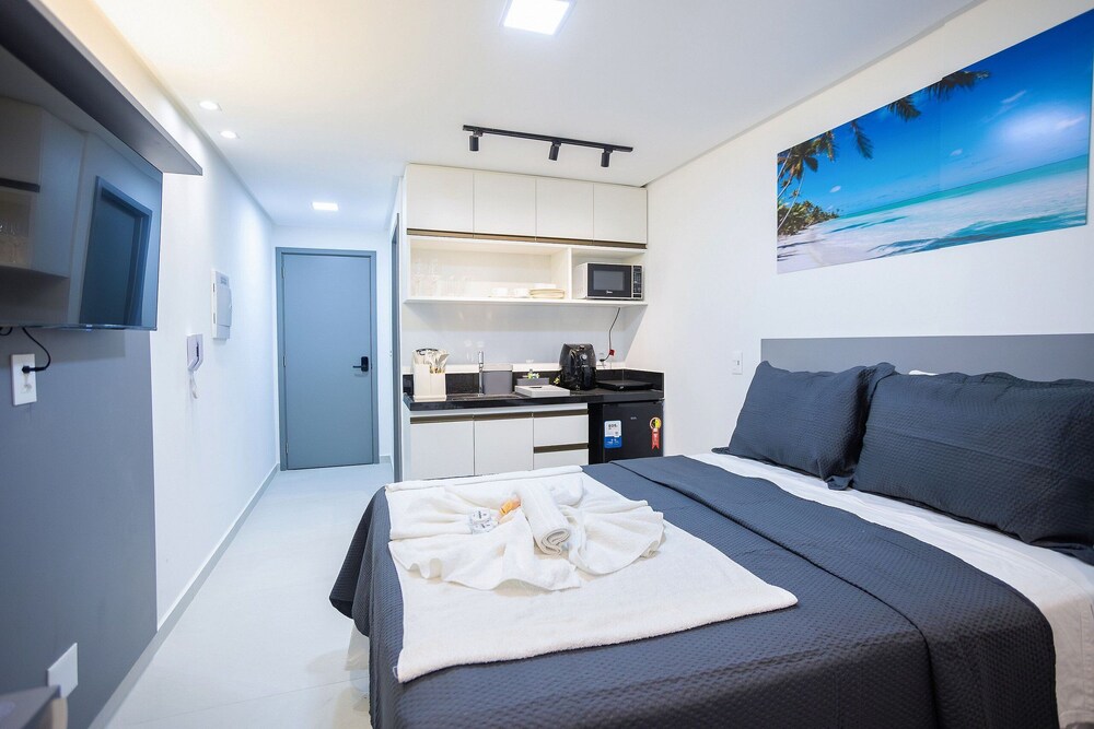 Breeze Residence By Carpediem