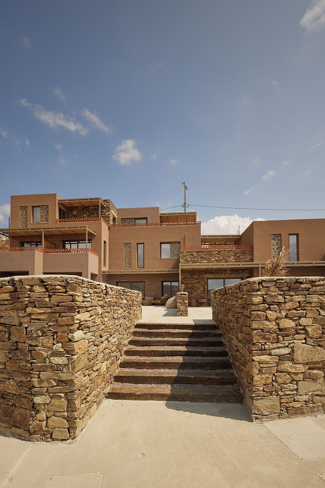 Hotel Sun Aeriko - Image 1