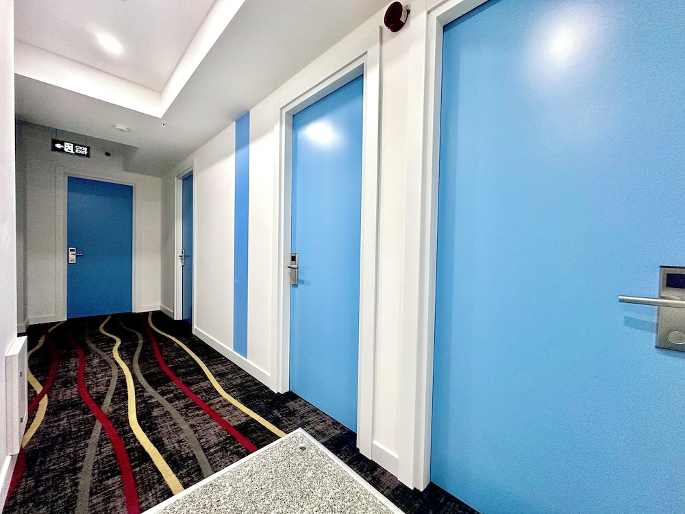 No25 Hotels