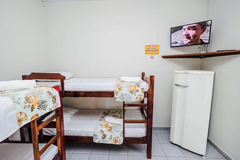 Taya Hospedagens