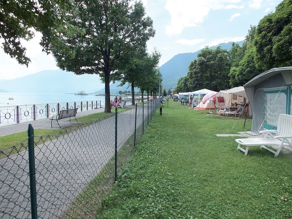 Au Lac de Como Campground