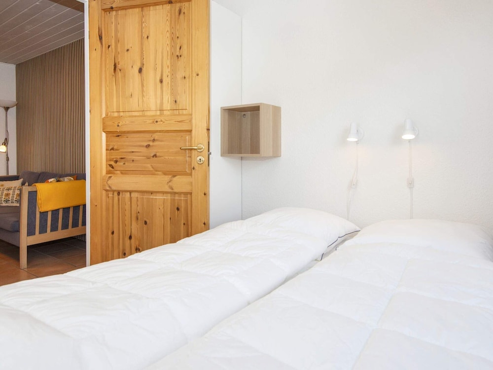 Spacious Holiday Home in Hemmet Jutland near Sea view 3