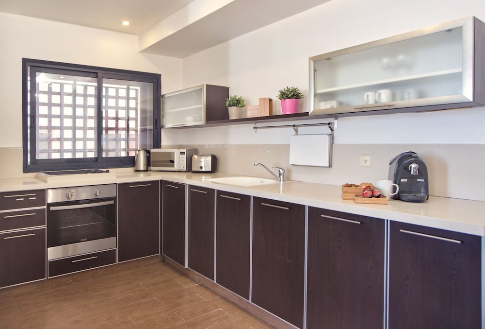 Shenkin Vilmar Apartments