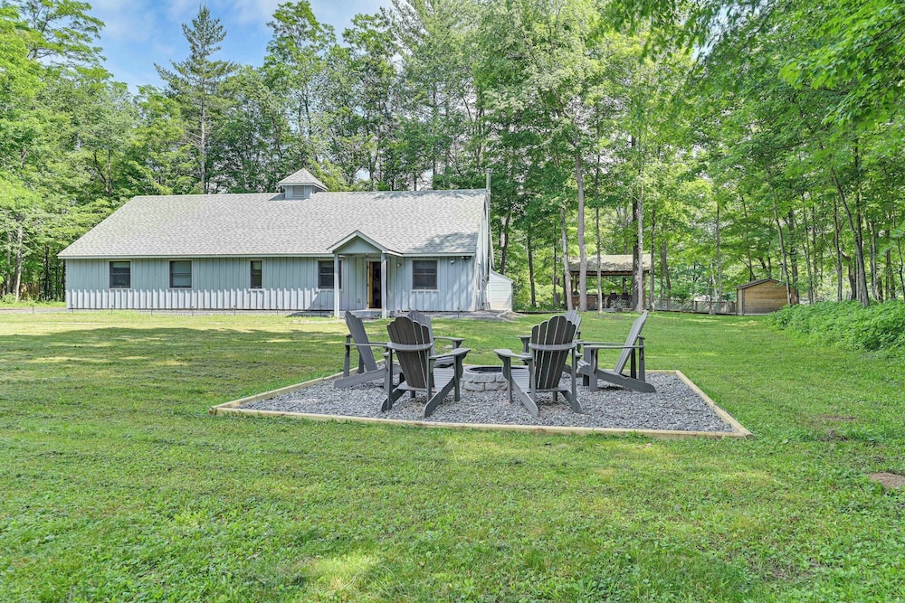 Fish, Swim, Kayak: Home w/ Catskill Creek Views!