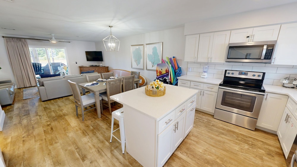 Spf 98 2 Bedroom Townhouse