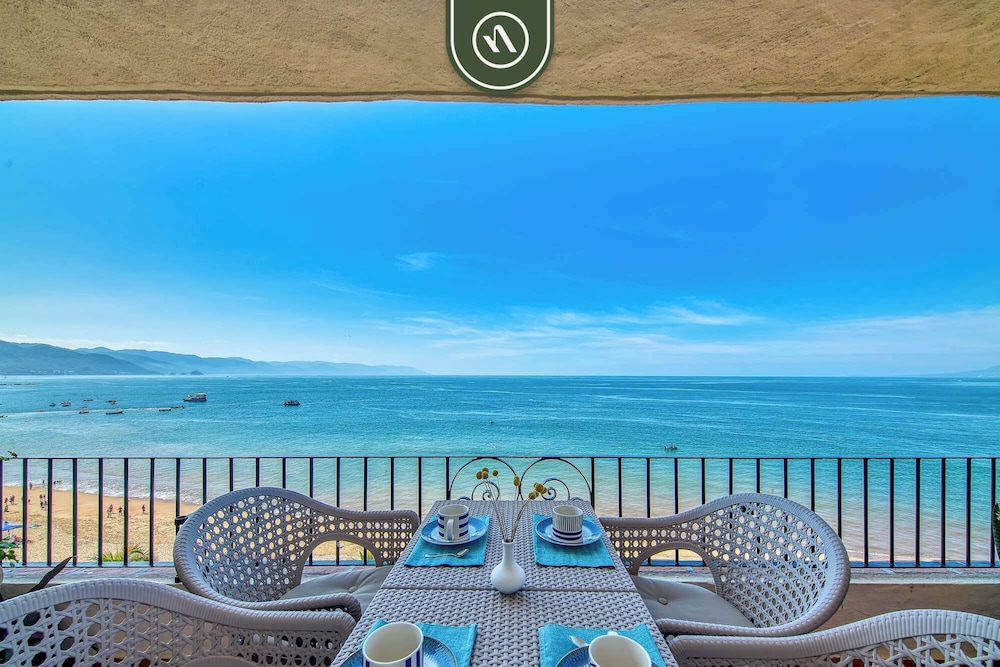 Brand New 2BR Condo With Oceanview - Terrace